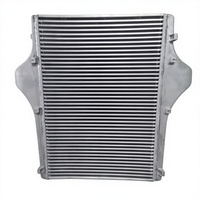 Système d'intercooler air-eau pour applications à haute densité de puissance, comprend une pompe et un radiateur, refroidissement efficace