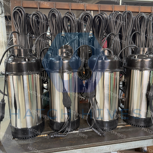 2025 nouveau produit aquaculture Machine aérateurs 4 LED lumières fontaine flottante <span class=keywords><strong>pompe</strong></span> d'éclaboussure d'eau pour étang extérieur lac - Product Image 4