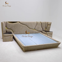 Lit double en bois de style italien moderne et luxueux, en cuir véritable, haut de gamme, sur mesure, taille super king, pour villa