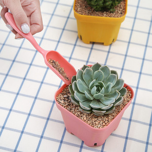Succulent Trowel Plastic Soil Scoop <b>Small</b> Garden <b>Tool</b> For Miniature Landscaping And Home Gardening Pink Color - Product Image 1
