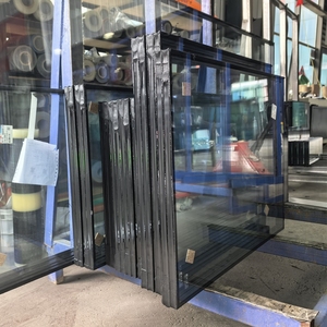Panneaux de verre isolants à double vitrage écoénergétiques pour façades modernes de grands immeubles, villas, hôtels et systèmes de murs-rideaux extérieurs - Product Image 1