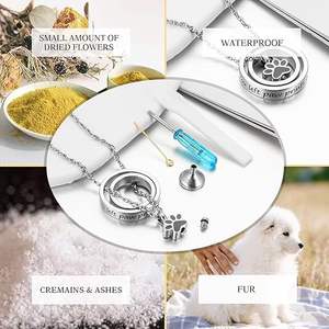 Collar con Urna para Cenizas <span class=keywords><strong>de</strong></span> Mascotas, <span class=keywords><strong>de</strong></span> Acero Inoxidable, con Huellas <span class=keywords><strong>de</strong></span> Patas, Joyería <span class=keywords><strong>de</strong></span> Cremación con <span class=keywords><strong>la</strong></span> Frase 'Dejaste Huellas <span class=keywords><strong>de</strong></span> Patas en Mi Corazón' - Product Image 4