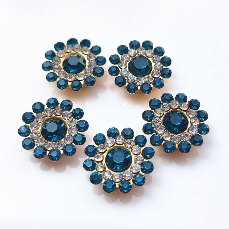 เพทายสีฟ้า