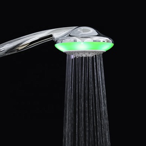 <span class=keywords><strong>Pommeau</strong></span> de <span class=keywords><strong>douche</strong></span> à lumière LED portable à haute pression - Product Image 4