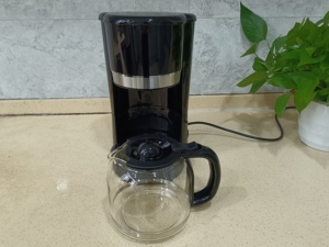 Machine à café électrique de 1,5 L <span class=keywords><strong>avec</strong></span> fonction de maintien au chaud et système anti-goutte, compatible <span class=keywords><strong>avec</strong></span> <span class=keywords><strong>filtre</strong></span> <span class=keywords><strong>permanent</strong></span> ou <span class=keywords><strong>filtre</strong></span> en papier 1*4 - Product Image 5