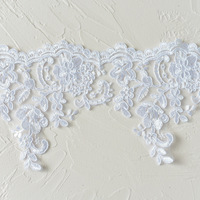 Dentelle brodée blanche faite à la main pour accessoires de robe de mariée, couvre-chefs, rideaux, textiles de maison pour enfants - Délai de livraison d'échantillon de 7 jours