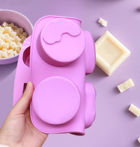 Molde <span class=keywords><strong>de</strong></span> <span class=keywords><strong>Silicona</strong></span> Cuadrado <span class=keywords><strong>de</strong></span> 6 Cavidades para Jabón, Chocolate y Pastel |   Herramienta Artesanal <span class=keywords><strong>Flexible</strong></span> y <span class=keywords><strong>de</strong></span> Grado Alimenticio - Product Image 3