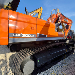 Excavatrice d'occasion Doosan DX300LC, excellente stabilité, conception de long train de roulement pour sols meubles, puissance de traction accrue, godet de 1,60 m - Product Image 1