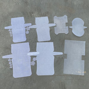 Panneaux en maille plastique faits main style Hyun A pour projets de crochet et de tricot, sac à motif cerf et fil polaire corail pour loisirs créatifs - Product Image 1