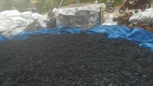 Briqueta de carbón de cáscara de coco de Indonesia 100%, patrón de bulto redondo negro para narguile, carbón de coco - Product Image 4