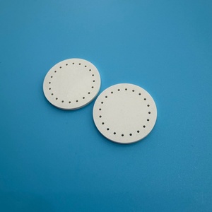 Disque perforé rond en nitrure de bore pyrolytique (PBN) de haute pureté, usiné avec précision, plaque isolante en céramique BN - Product Image 3