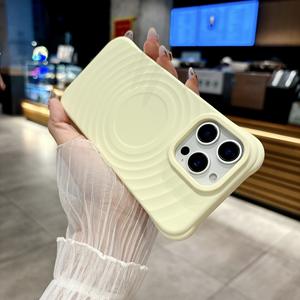 Funda para iPhone 17 Pro Max, de silicona líquida con diseño de ondas, magnética, de cobertura total y anticaídas. - Product Image 4