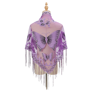 Vente en gros de châles vintage de style bohème, colorés, à imprimé dentelle triangulaire, avec franges, pour femmes - Product Image 3