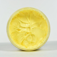 L'usine fournit directement la crème de beurre corporel végétalien Nature beurre de karité Oem lotion corporelle hydratante beurre corporel au curcuma fouetté