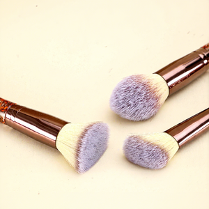 Juego de 8 <span class=keywords><strong>Brochas</strong></span> de Maquillaje con Pedrería Glitz and Glam, Estilo Profesional, <span class=keywords><strong>Brochas</strong></span> de Maquillaje de Lujo al por Mayor con Caja de Regalo - Product Image 3