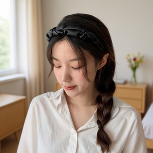 Elegante Fascia per Capelli in Pelle PU Tinta Unita, Larga con Nodo, Accessorio Moda Donna Casual di Alta Qualità - Product Image 3