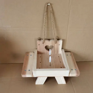 Boîte d'alimentation en bois de Chipmunk personnalisée, mangeoire carbonisée pour maison d'écureuil pour l'extérieur - Product Image 4