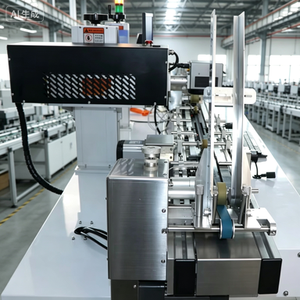 Machine de marquage laser automatique intégrée avec module de tri et de lecture RFID pour cartes de membre russes - Product Image 3