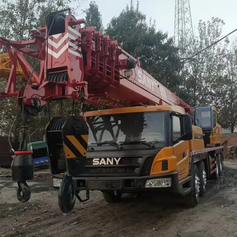 شاحنة رافعة 50 طن شاحنة صغيرة متنقلة 50 طن رافعة شاحنة STC500 مصنوعة في الصين