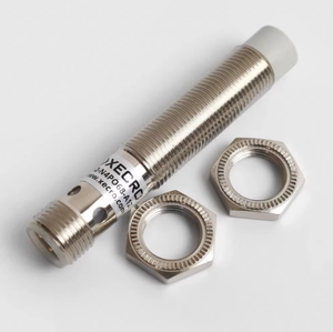 Interrupteur de proximité inductif pour escalier roulant, 3 fils DC IPS12-N4PO68-A12, original, neuf et disponible en stock - Product Image 1