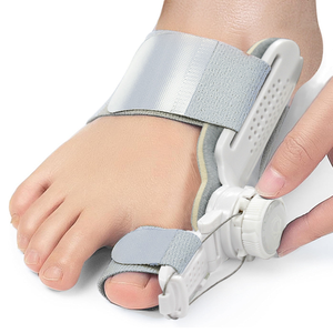 Correcteur d'oignon orthopédique réglable Correcteur de bouton rotatif Attelle de nuit Flexible <span class=keywords><strong>Hallux</strong></span> <span class=keywords><strong>Valgus</strong></span> Bunion Semelles de confort sportif - Product Image 1