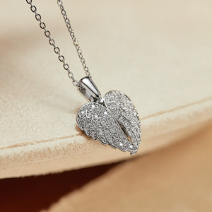 Collar con Colgante de Corazón en Blanco con Alas de Ángel Guardián, Chapado en Oro PVD, Acero Inoxidable 316L, para Grabado Láser - Product Image 5