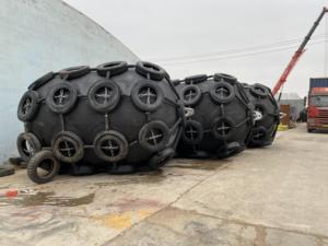 Fenders gonflables en caoutchouc de type Yokohama flottants pour usage maritime - Product Image 4