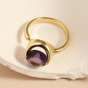 Bague ouverte ajustable pour femme en cuivre plaqué or 18 carats, motif cercle géométrique, minimaliste, de luxe, hypoallergénique, résistante à l'eau et au ternissement - Product Image 2