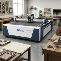 Mesin Pemotong Papan Mat CNC dengan Pisau Bevel 45 Derajat untuk Pemotongan Kertas Papan Bingkai Gambar