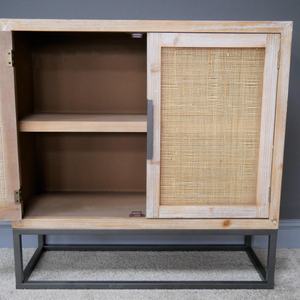 Muebles de Madera de Abeto Maciza de Estilo Neoclásico con Puertas de Ratán para Dormitorio y Hotel - Product Image 4