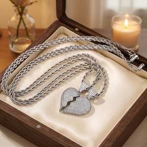 Collar con Colgante de Corazón Roto Personalizado Huiyue, Estilo Hip Hop Rap, para Hombre - Product Image 5
