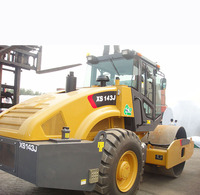Compacteur de sol manuel à tambour unique de 12 tonnes, rouleau compresseur routier XS122