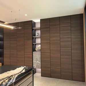 Bibliothèque multifonctionnelle, armoire de rangement murale au design moderne avec porte modélisée, meubles de salon personnalisés - Product Image 1