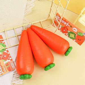 ของเล่นบีบมินิแครอทน่ารัก กลิ่นหอม บีบแล้วคืนรูปช้าๆ ของเล่นคลายเครียด ของเล่นเด็ก ของเล่นบีบฟิดเจ็ต - Product Image 3