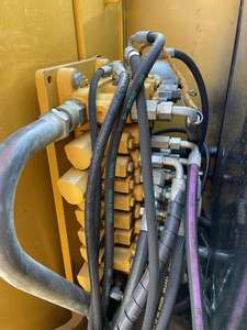 Excavadora de cadenas Caterpillar CAT306E2 usada de segunda mano, 6 toneladas, original de Japón, con motor, modelo 2024, 1 año de garantía. - Product Image 6