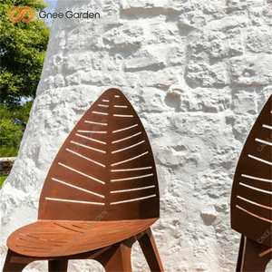 เก้าอี้เหล็กทรงกลวงลายใบไม้ทันสมัยทนทานต่อการเกิดสนิมเฟอร์นิเจอร์กลางแจ้งซ้อนได้สำหรับสวนลานบ้านโรงเรียนและสวนสาธารณะ - Product Image 6