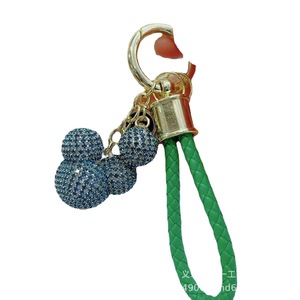 Nouveau Style de styliste porte-clés de luxe en diamant <span class=keywords><strong>Mickey</strong></span> porte-clés <span class=keywords><strong>sac</strong></span> pendentif de charme pour cadeau accessoires de porte-clés - Product Image 1
