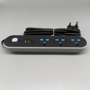 <span class=keywords><strong>Regleta</strong></span> de Enchufes Universal de Alta Calidad con Protección de Seguridad, 2 Puertos USB y 1 Puerto Tipo-C para Carga, con Interruptor - Product Image 3