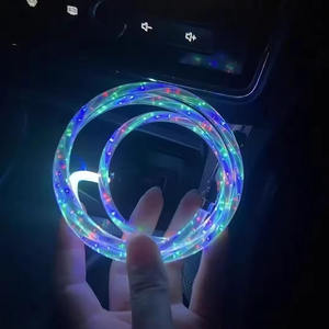 كابل شحن متعدد 4 في 1 عالمي مع إضاءة LED متدفقة لهواتف آيفون 17 برو ماكس وسامسونج وهواوي - Product Image 5