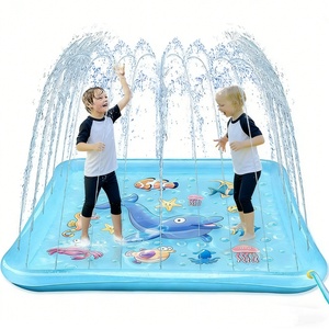 Structure aquatique gonflable d'extérieur pour tout-petits de 3 à 9 ans, plancher aquatique de 67 pouces avec arroseur et piscine à pataugeoire, cadeaux amusants pour enfants - Product Image 1