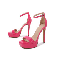 En stock Nouvelles sandales compensées ultra-hautes pour femmes 16 cm, plateforme imperméable, 46 tailles, couleurs mélangées, printemps été