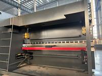 Presse plieuse automatique CNC à double servo-hydraulique 110 tonnes pour aluminium DPMP-110-4000 – Machine de pliage de tôles