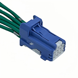 와이어 하니스가 있는 <span class=keywords><strong>8</strong></span> 핀 6098-6522 직사각형 파란색 커넥터 하우징 - Product Image 1