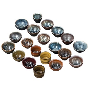 Taza <span class=keywords><strong>de</strong></span> Té Tenmoku Clásica Hecha a Mano con Esmalte <span class=keywords><strong>de</strong></span> Goteo <span class=keywords><strong>de</strong></span> Aceite Alterado en Horno, <span class=keywords><strong>Porcelana</strong></span> Negra Rica en Hierro para Ceremonia <span class=keywords><strong>de</strong></span> Degustación - Product Image 5