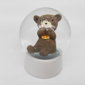 Su misura grandi globi d'acqua in resina e vetro stile cartone animato globi di neve per la decorazione della casa musica/personaggi souvenir a tema - Product Image 6