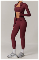Ensemble de yoga sans couture 3 pièces pour femme, marque privée, avec leggings taille haute froncés aux fesses et veste zippée, tenue de sport et fitness OEM