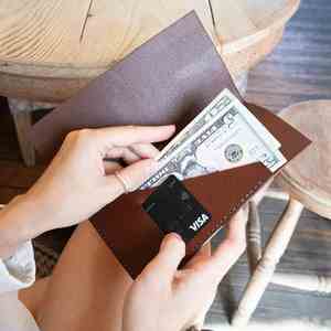 ที่ใส่บิลร้านอาหารหนัง PU แบบสั่งทำพร้อมโลโก้  สำหรับใส่บัตร  ของขวัญต้อนรับสำหรับร้านกาแฟ - Product Image 6