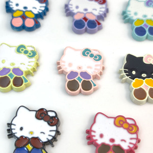 Pin de resina plástica con diseño de gatito de dibujos animados, troquelado, accesorio artesanal para fundas de teléfono, pinzas para el pelo y hebillas para zapatos - Product Image 2