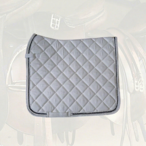 Drassage HM GLOBAL - Almohadilla de Silla de Montar Duradera y Cómoda, Hecha de Tela de Algodón, con Borde de Espuma de 16 mm, Forro de Doble Cordón de Cristal - Product Image 1