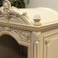 OE-FASHION Maison pour chien d'intérieur en bois massif beige antique, villa pour animaux de compagnie de luxe avec feuille d'or et toit en forme de dôme